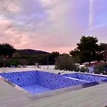 Park Bujari 3*