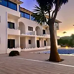 Hotel Park Bujari