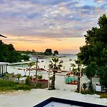 Hotel Park Bujari