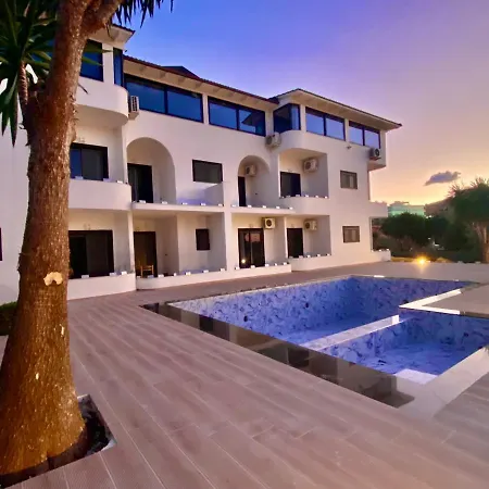 Park Bujari Szálloda Ksamil