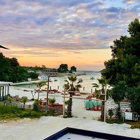 Szálloda Park Bujari