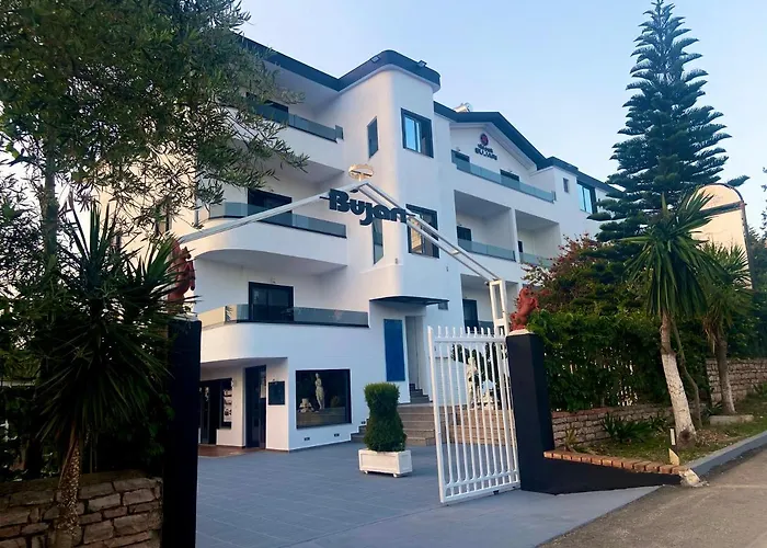 Park Bujari 호텔 사밀