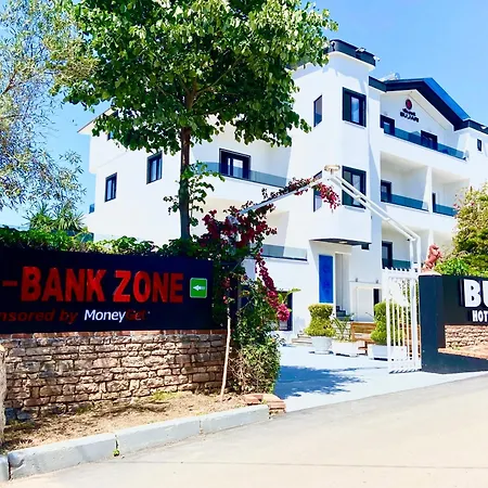 Hotel Park Bujari 3*