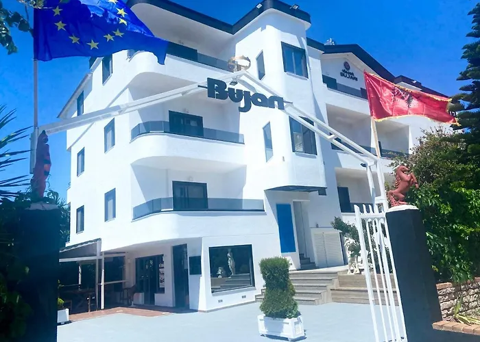 Hotel Park Bujari 3*