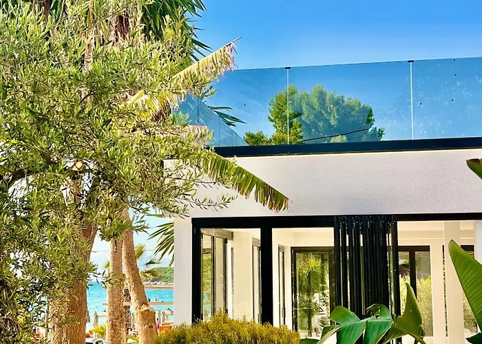 Hotel Park Bujari 3*