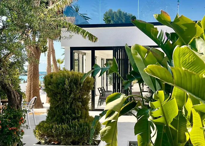 Hotel Park Bujari 3*